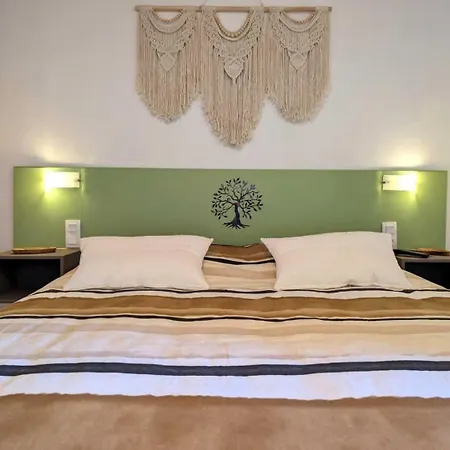 Bed and breakfast La Maison Millésime 3*