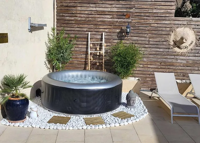 La Maison Millesime 3* La Caunette